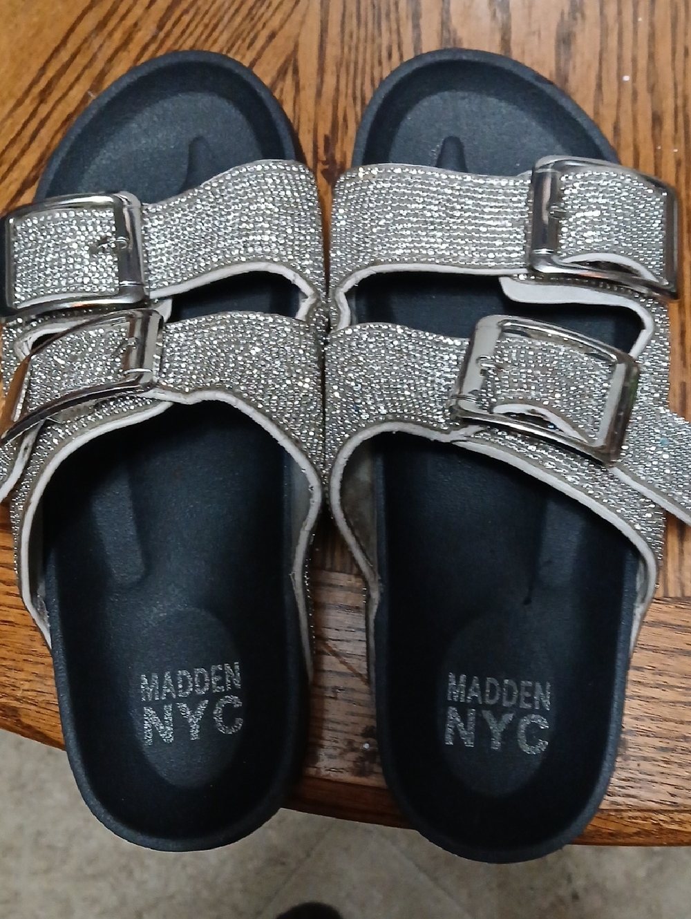 Madden NYC Kids Silver Glitter Double Buckle Slides,sz.6
